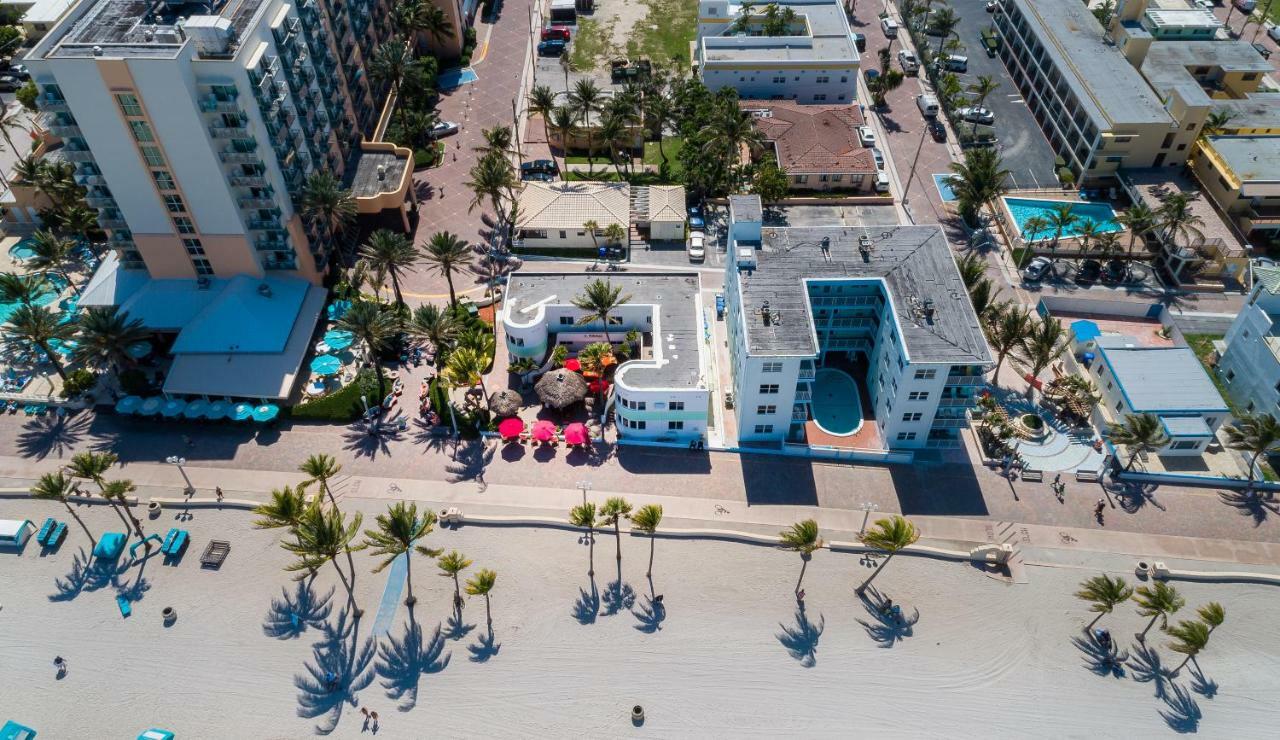 Walkabout 1 Tower Suite In The Heart Of Hollywood Beach Exterior photo